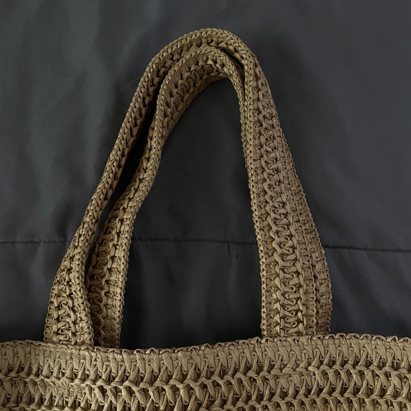 H&M Woven Straw Raffia Beach Bag - Picture 4 of 7